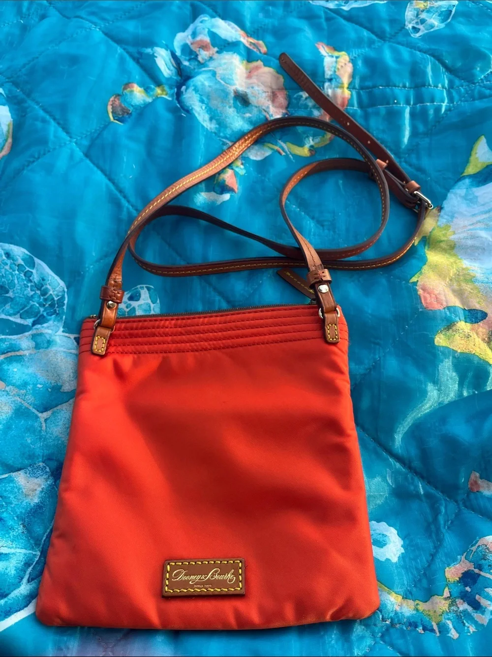 Dooney & Bourke compact dooney